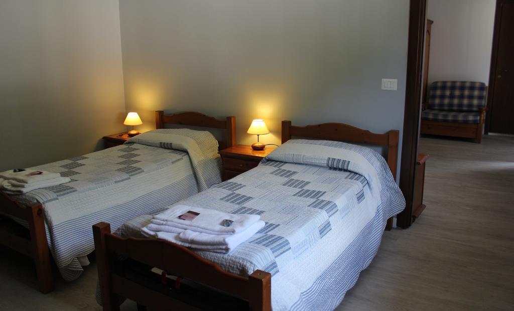 Wolf Village Demonte Habitación foto