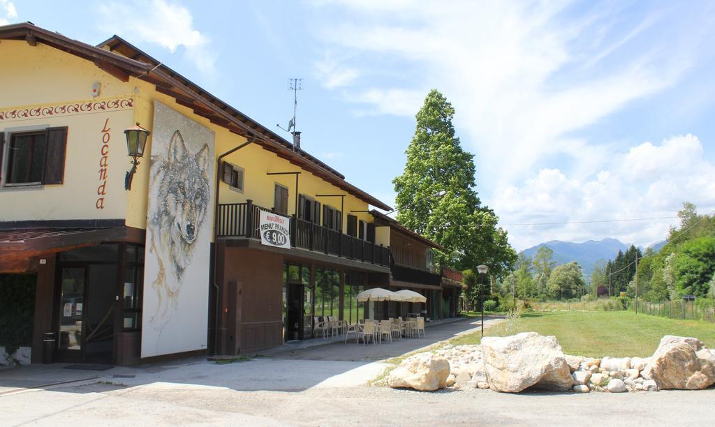 Wolf Village Demonte Habitación foto